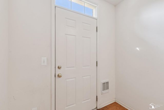 3237 Newbury Place, Troy, MI 48084