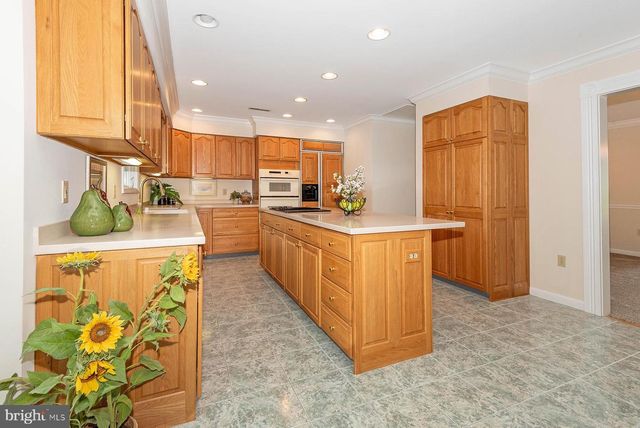 1805 WILLIAM RD, Millersville, MD 21108