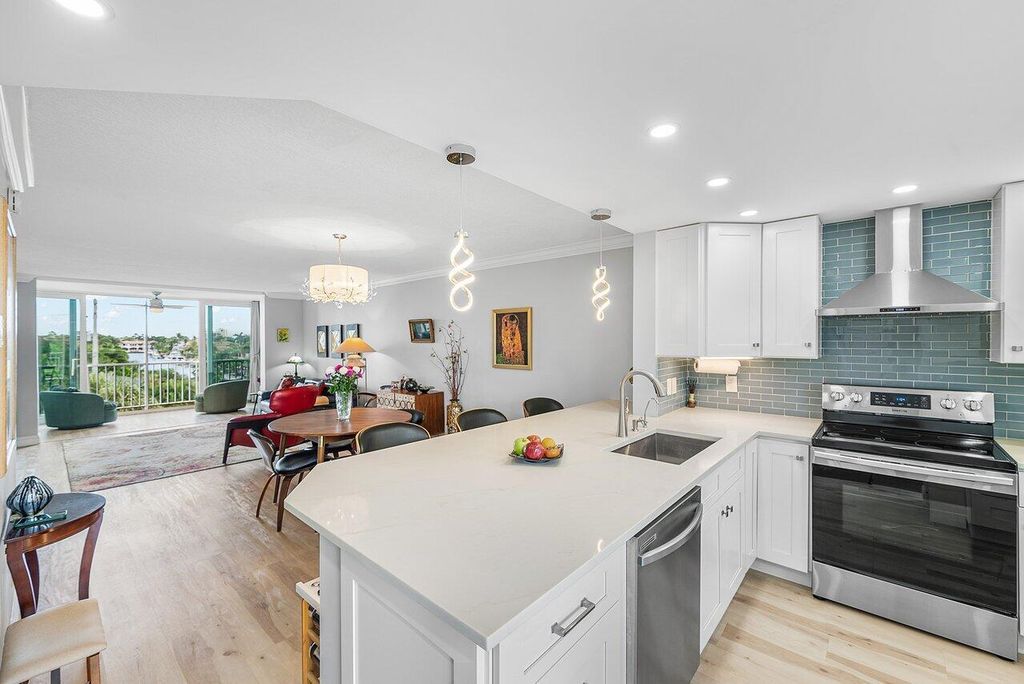 2809 Florida Boulevard 408, Delray Beach, FL 33483