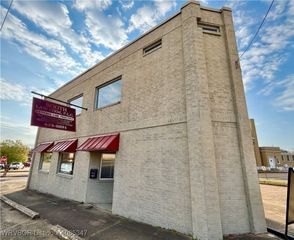 1000 Main Street, Van Buren, AR 72956