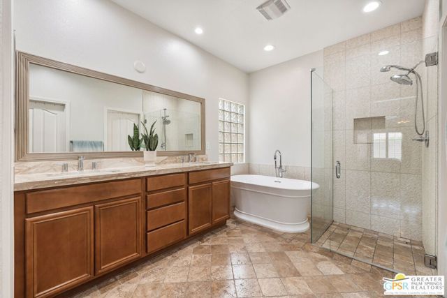 827 Alta Ridge, Palm Springs, CA 92262