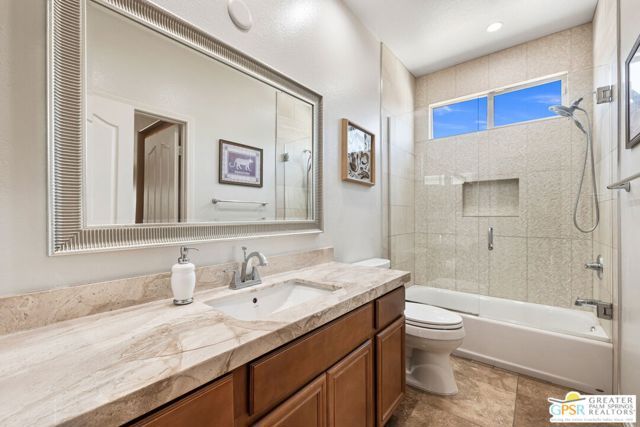 827 Alta Ridge, Palm Springs, CA 92262