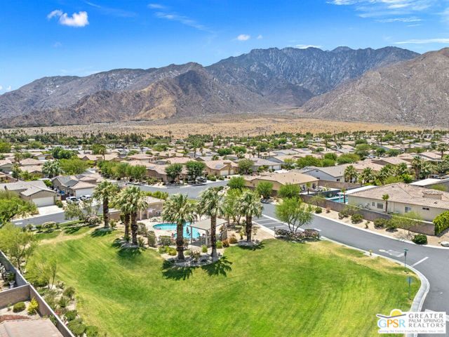 827 Alta Ridge, Palm Springs, CA 92262