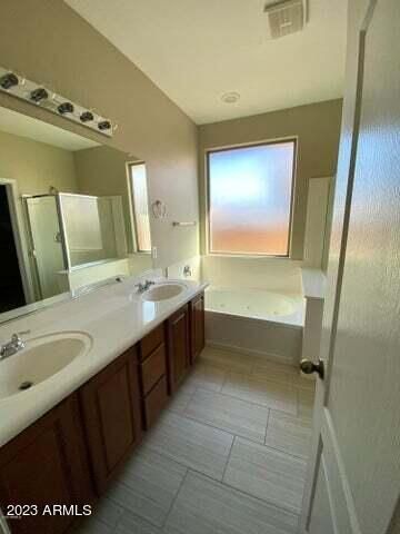 654 W Desert Mountain Drive, San Tan Valley, AZ 85143