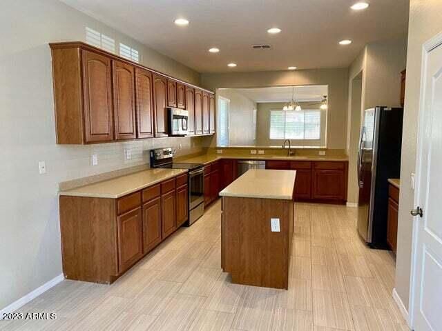654 W Desert Mountain Drive, San Tan Valley, AZ 85143