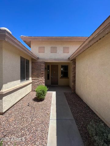 654 W Desert Mountain Drive, San Tan Valley, AZ 85143