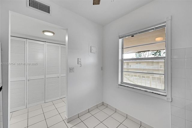 7305 NW 4th Pl 202, Margate, FL 33063