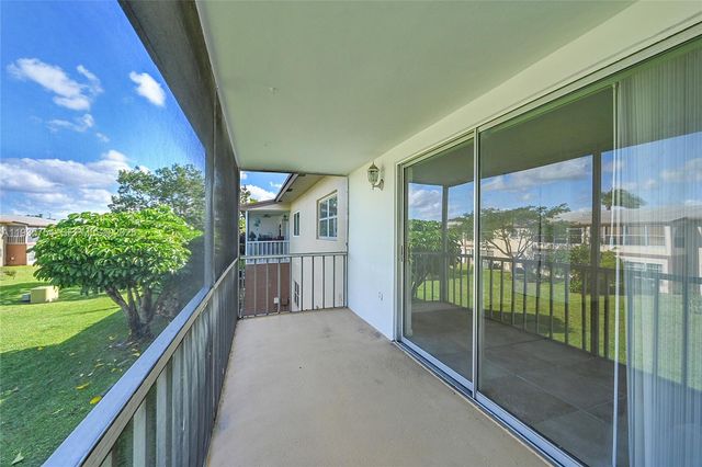 7305 NW 4th Pl 202, Margate, FL 33063