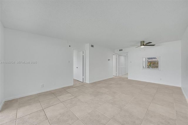 7305 NW 4th Pl 202, Margate, FL 33063