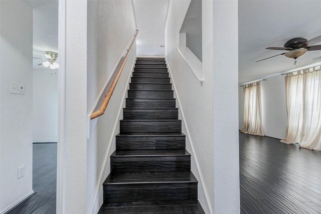 7706 Sagemark Ridge Drive, Cypress, TX 77433