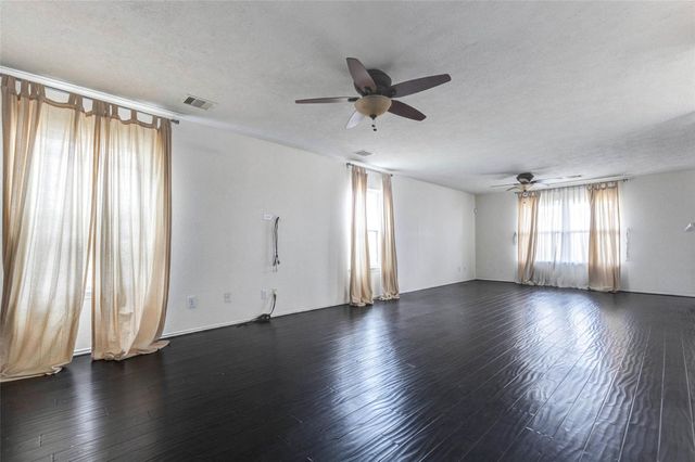 7706 Sagemark Ridge Drive, Cypress, TX 77433