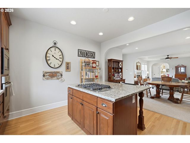 17213 Sw 136TH Ave, Portland, OR 97224