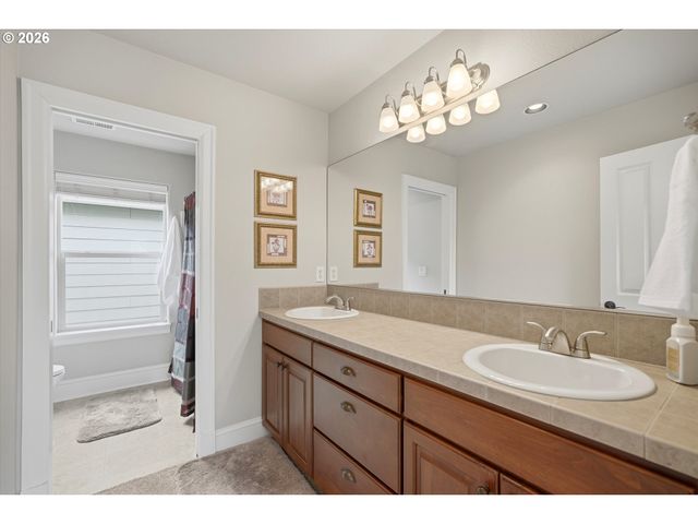 17213 Sw 136TH Ave, Portland, OR 97224