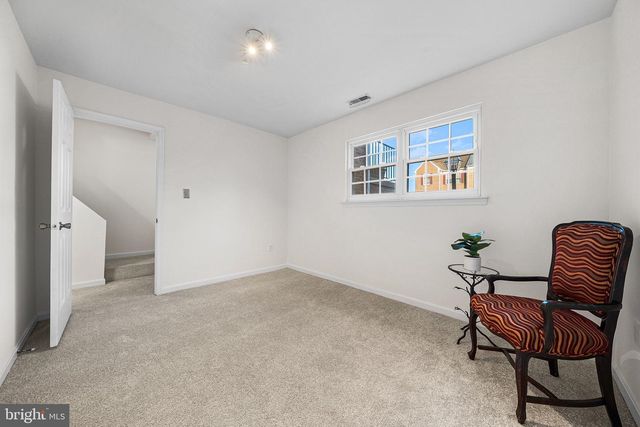 2100 HUTCHISON GROVE CT, Falls Church, VA 22043