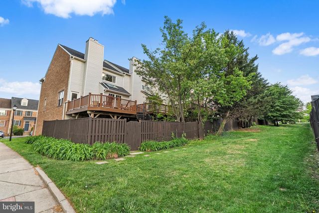 2100 HUTCHISON GROVE CT, Falls Church, VA 22043