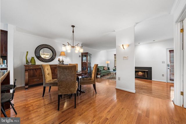 2100 HUTCHISON GROVE CT, Falls Church, VA 22043