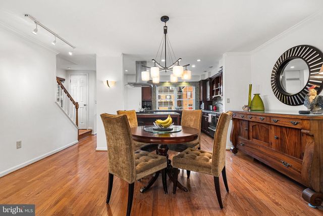 2100 HUTCHISON GROVE CT, Falls Church, VA 22043