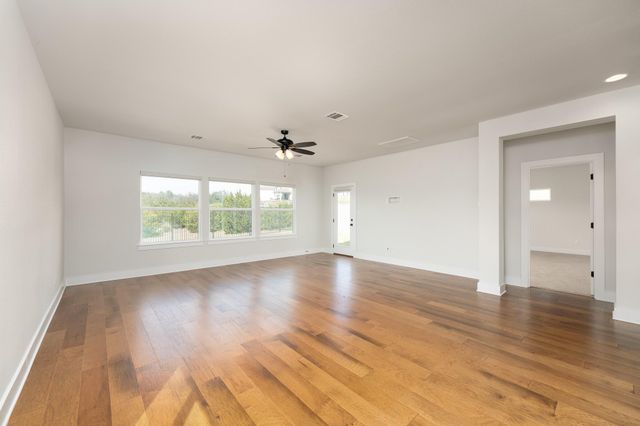 705 Wagon Spoke WAY, Liberty Hill, TX 78642