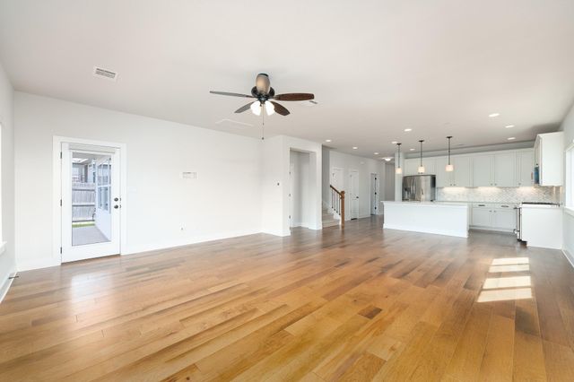 705 Wagon Spoke WAY, Liberty Hill, TX 78642