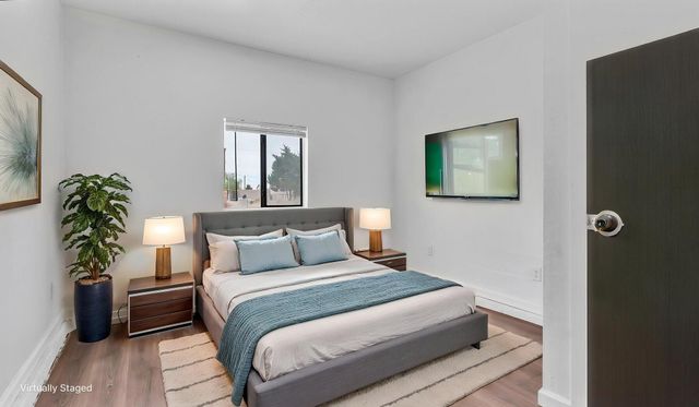112 Hilton Avenue NW, Albuquerque, NM 87107