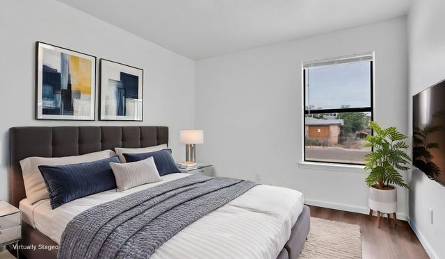112 Hilton Avenue NW, Albuquerque, NM 87107