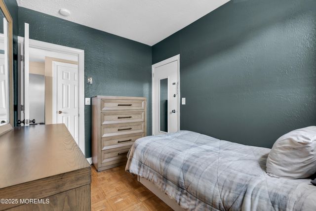 17 Leroy Place 2B, Red Bank, NJ 07701