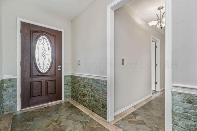 7504 ELMHURST Drive, Amarillo, TX 79121