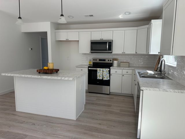 99 Walnut Street, Gaffney, SC 29340