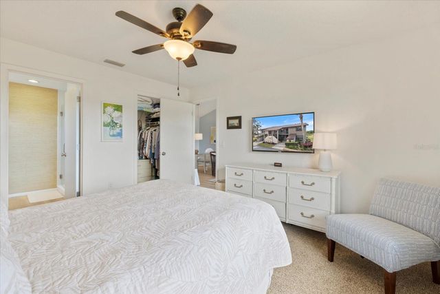 925 CAPRI ISLES BOULEVARD 4, Venice, FL 34292