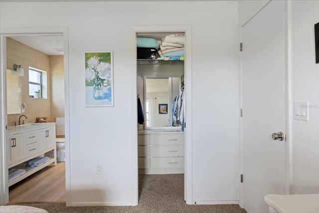 925 CAPRI ISLES BOULEVARD 4, Venice, FL 34292