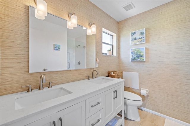 925 CAPRI ISLES BOULEVARD 4, Venice, FL 34292