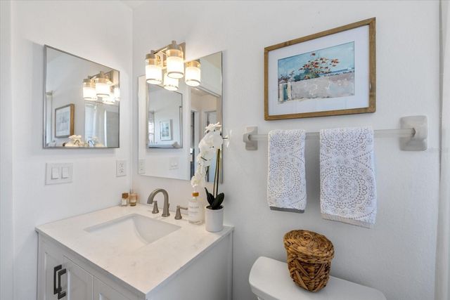 925 CAPRI ISLES BOULEVARD 4, Venice, FL 34292