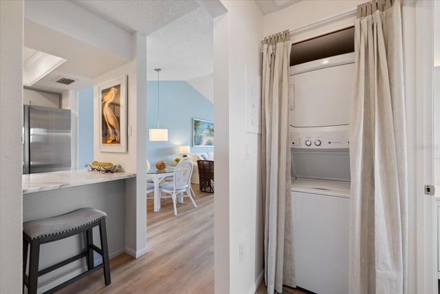 925 CAPRI ISLES BOULEVARD 4, Venice, FL 34292