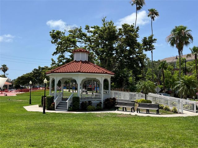 925 CAPRI ISLES BOULEVARD 4, Venice, FL 34292