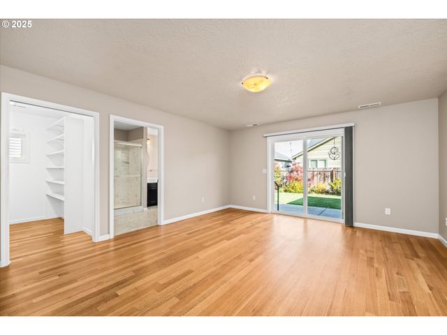 1176 UNITY Dr, Junction City, OR 97448