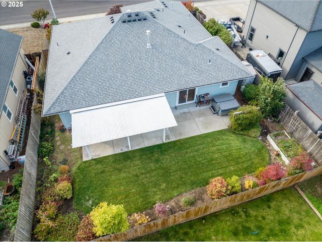 1176 UNITY Dr, Junction City, OR 97448