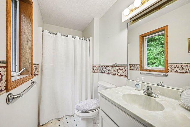 20966 Davenport Street NE, Cedar, MN 55011