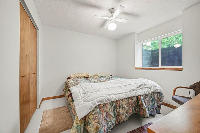 20966 Davenport Street NE, Cedar, MN 55011