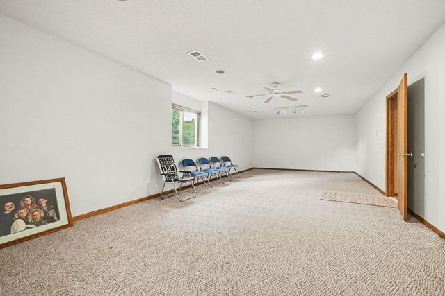 20966 Davenport Street NE, Cedar, MN 55011