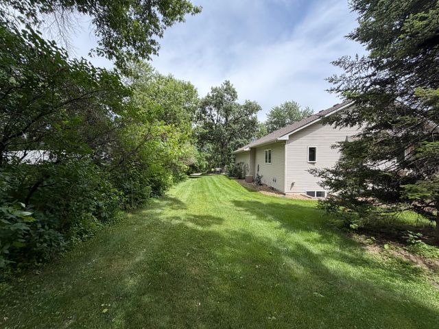 20966 Davenport Street NE, Cedar, MN 55011