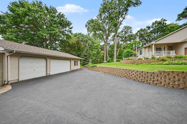 20966 Davenport Street NE, Cedar, MN 55011