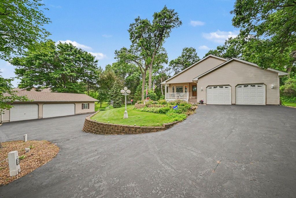 20966 Davenport Street NE, Cedar, MN 55011 — photo 3
