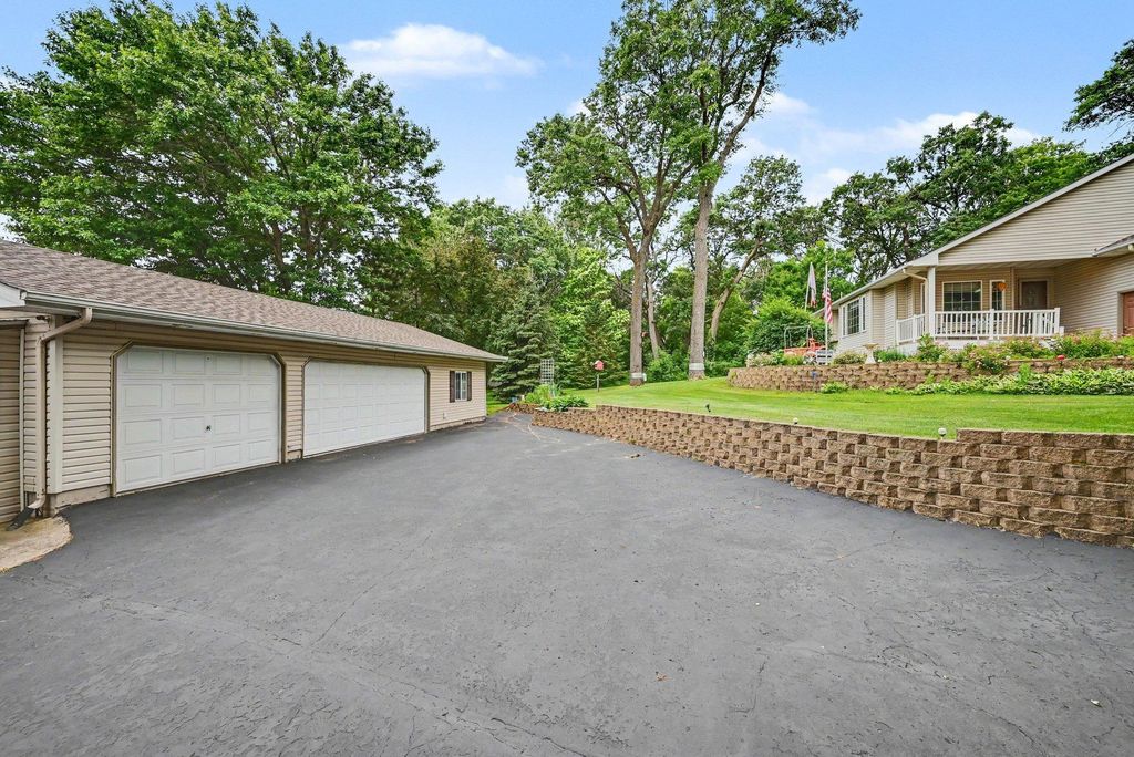 20966 Davenport Street NE, Cedar, MN 55011 — photo 4