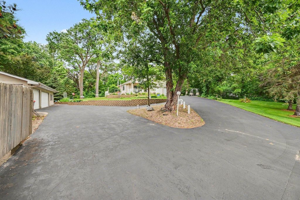 20966 Davenport Street NE, Cedar, MN 55011 — photo 5