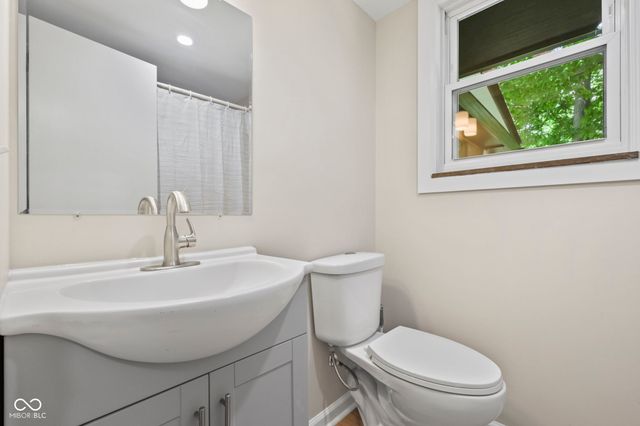 4540 Wycombe Lane, Indianapolis, IN 46226
