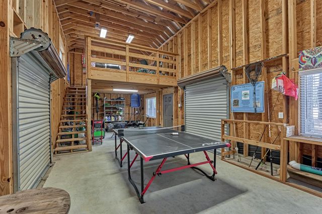 28222 Meadow Falls, Magnolia, TX 77355