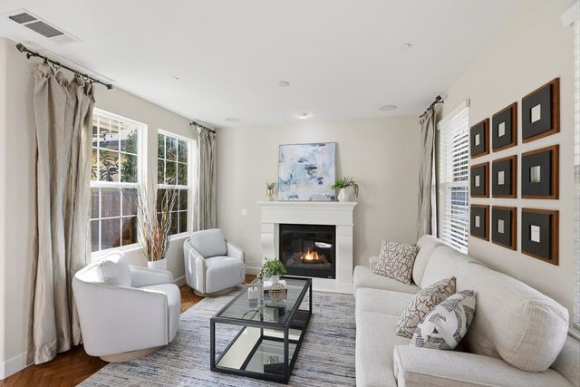 4478 English Rose Cmn, Fremont, CA 94538