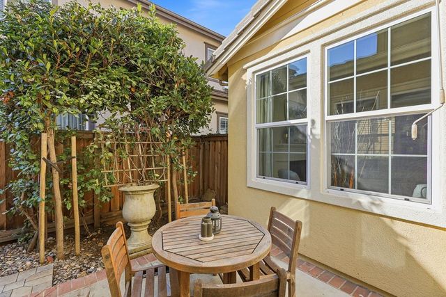 4478 English Rose Cmn, Fremont, CA 94538