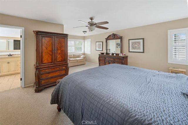 28125 Vernal, Saugus, CA 91350