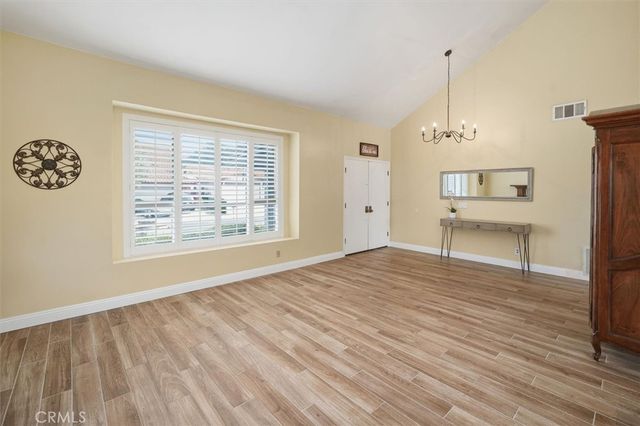 28125 Vernal, Saugus, CA 91350